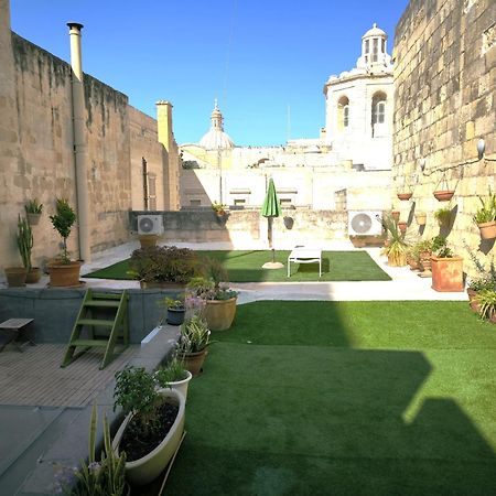 Stunning Valletta 3 Bedroom Town House Buitenkant foto