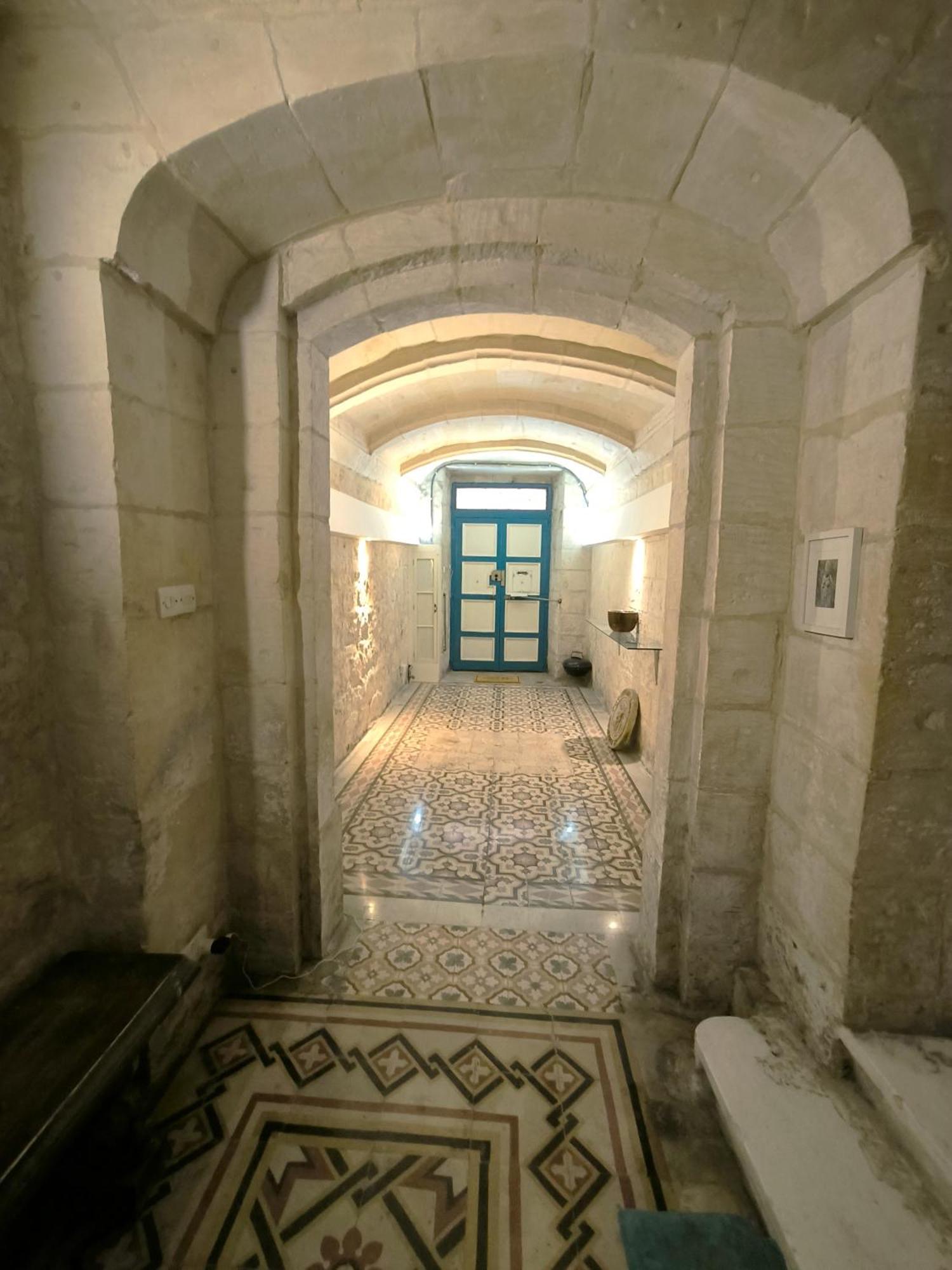 Stunning Valletta 3 Bedroom Town House Buitenkant foto